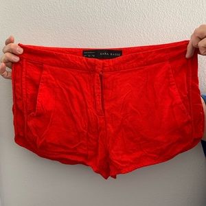 ZARA BASIC RED SHORT USA M /EUR M/ MEX28